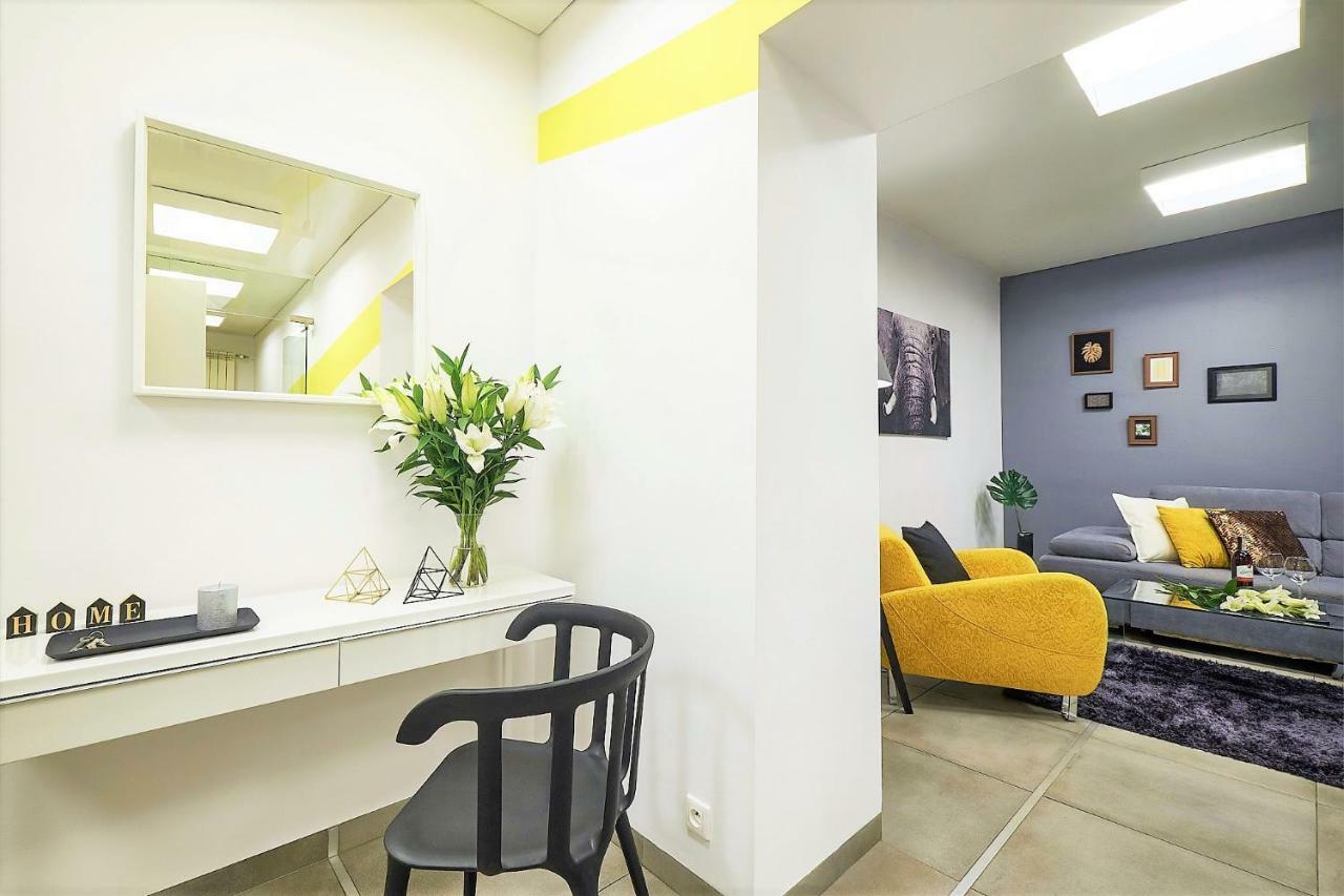 Xavier Boutique Apartment Варшава Екстер'єр фото