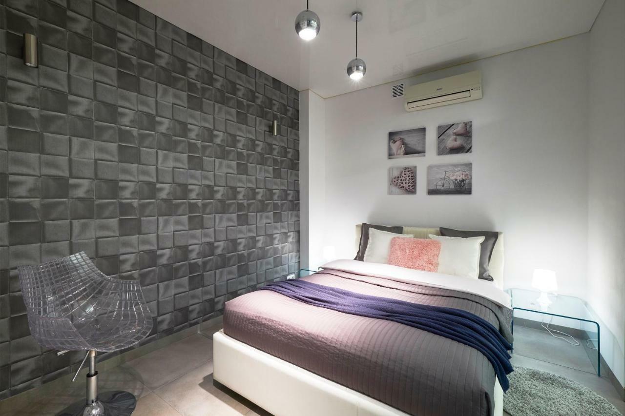 Xavier Boutique Apartment Варшава Екстер'єр фото